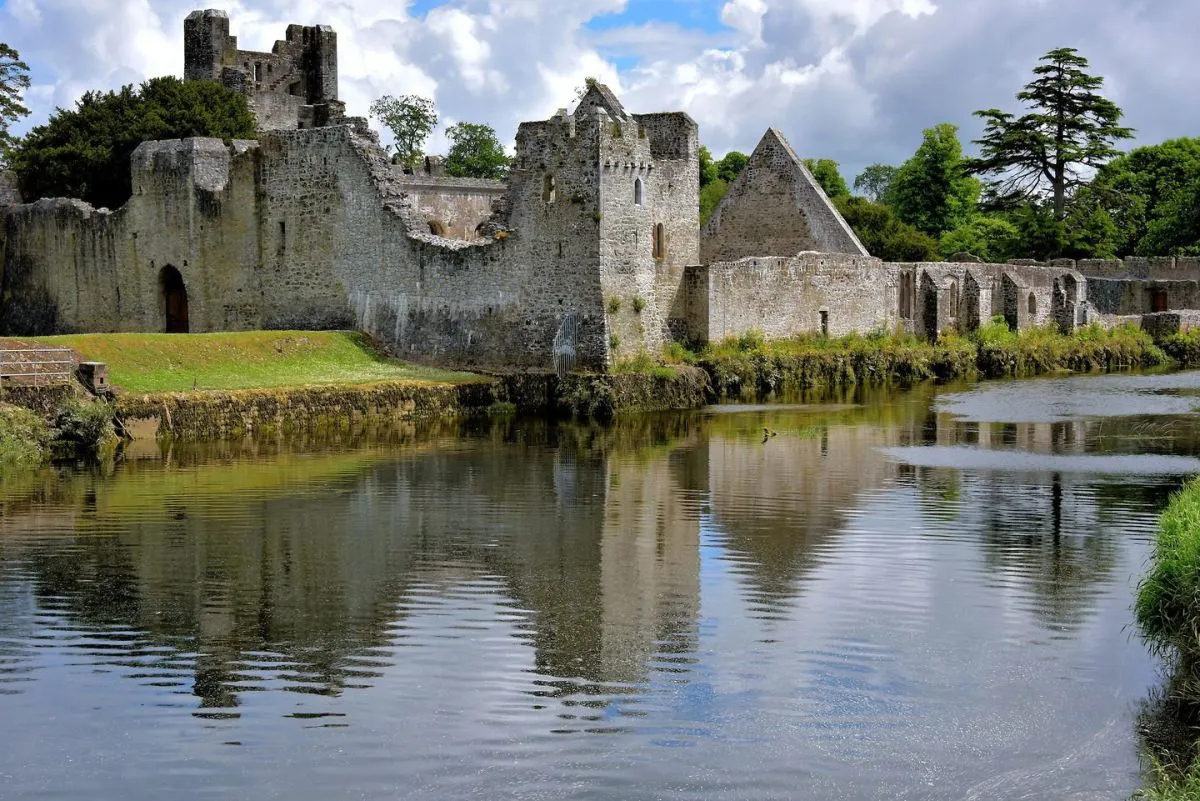 Desmond Castle Adare